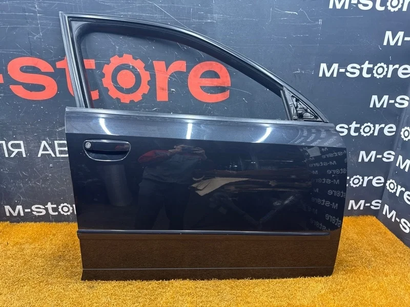 Дверь Audi A4 2004 8E0831052 B6/8E ALT, передняя правая