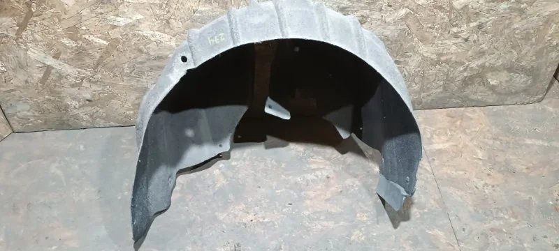 Подкрылок Audi A3 2012 8PA