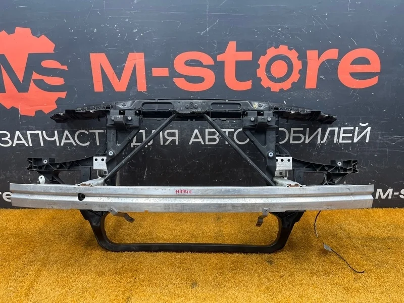 Рамка радиатора BMW X3 2005 51643419945 E83 M54B25 (256S5)