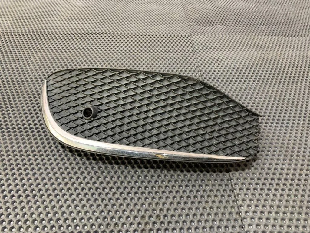 Заглушка бампера Mercedes-benz E-Class A2138851122 W213, передняя левая