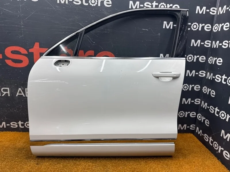 Дверь Volkswagen Touareg 2012 7P0831055 7P CGRA, передняя левая