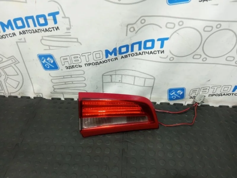 Фонарь задний внутренний левый Volvo S60 30796271 FS45 B4164T