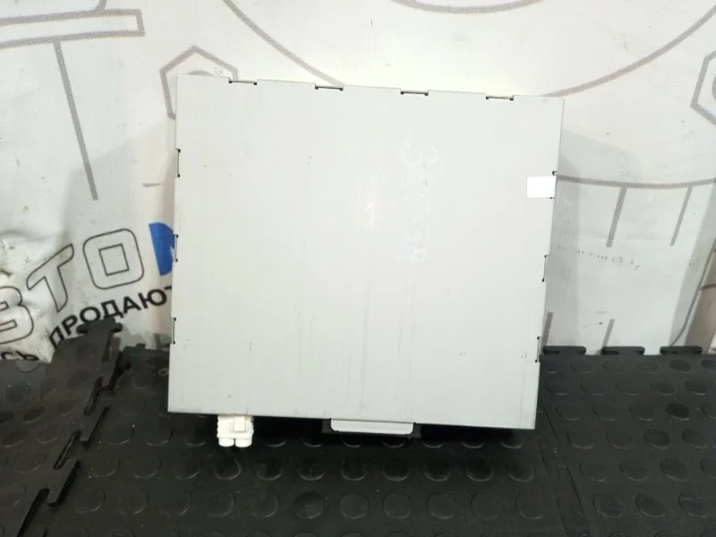 Блок управления магнитолой Audi A4 4G0035083 8K5 CDNC