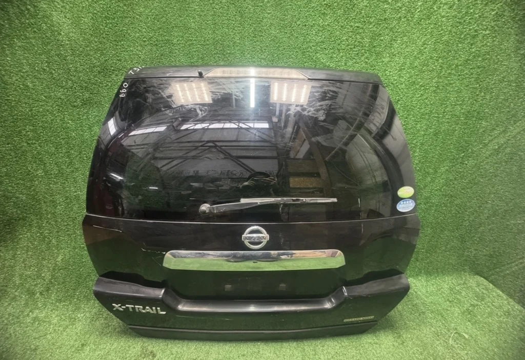 Б.у. дверь багажника NISSAN X-TRAIL T31 NISSAN X-TRAIL T31