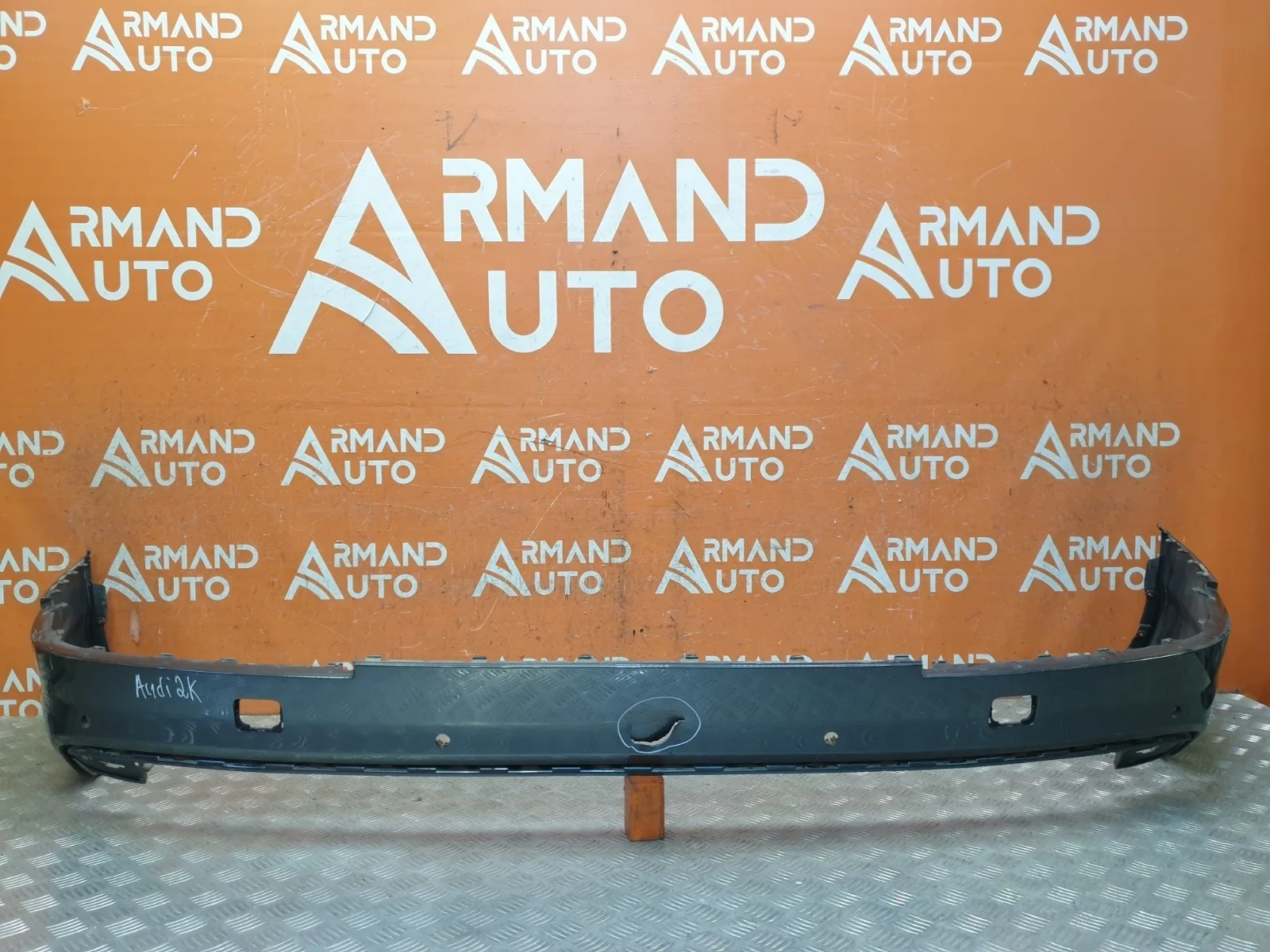 Бампер нижняя часть Audi Q7 2015-2020 4M