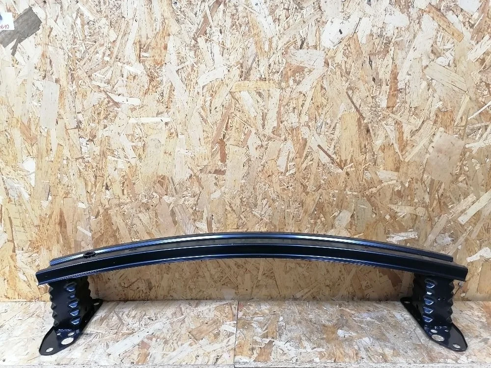 Усилитель бампера перед.  Kia Rio III (2011—2015) 865304Y000