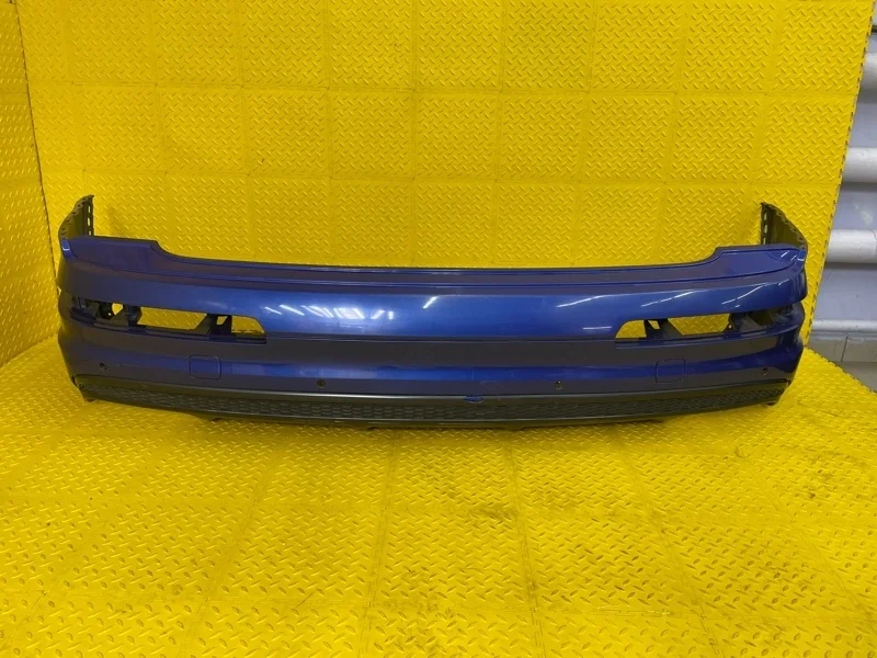 Бампер AUDI Q7 2016 4M0807511 4MB CVM 011869, задний