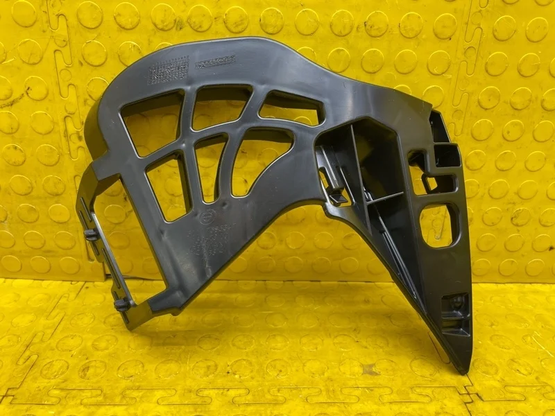 Кронштейн бампера Bmw 5-Series 2021 51117385347 G31, передний левый