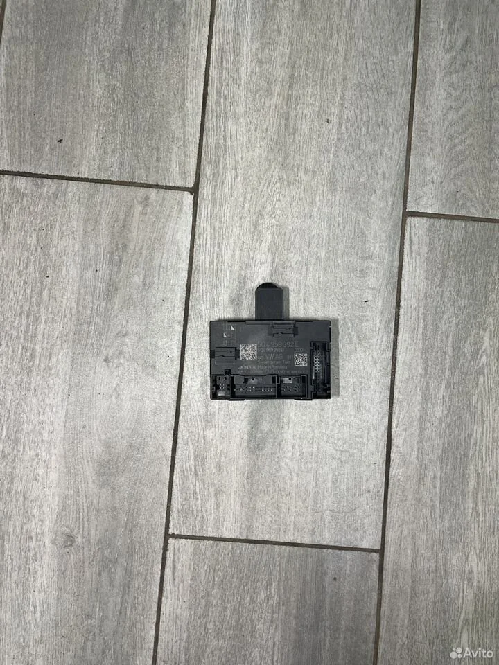 Блок управления двери skoda octavia a7