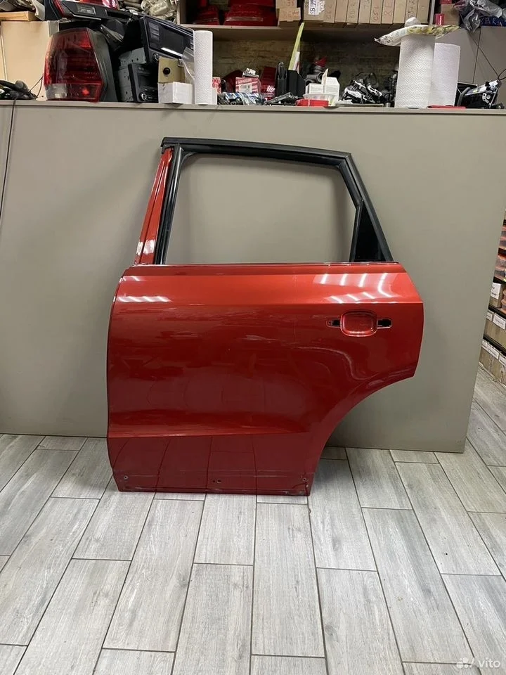 Дверь задняя левая audi q5 8r