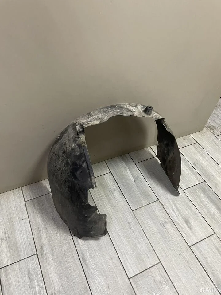 Подкрылок передний правый audi a4 8e b6