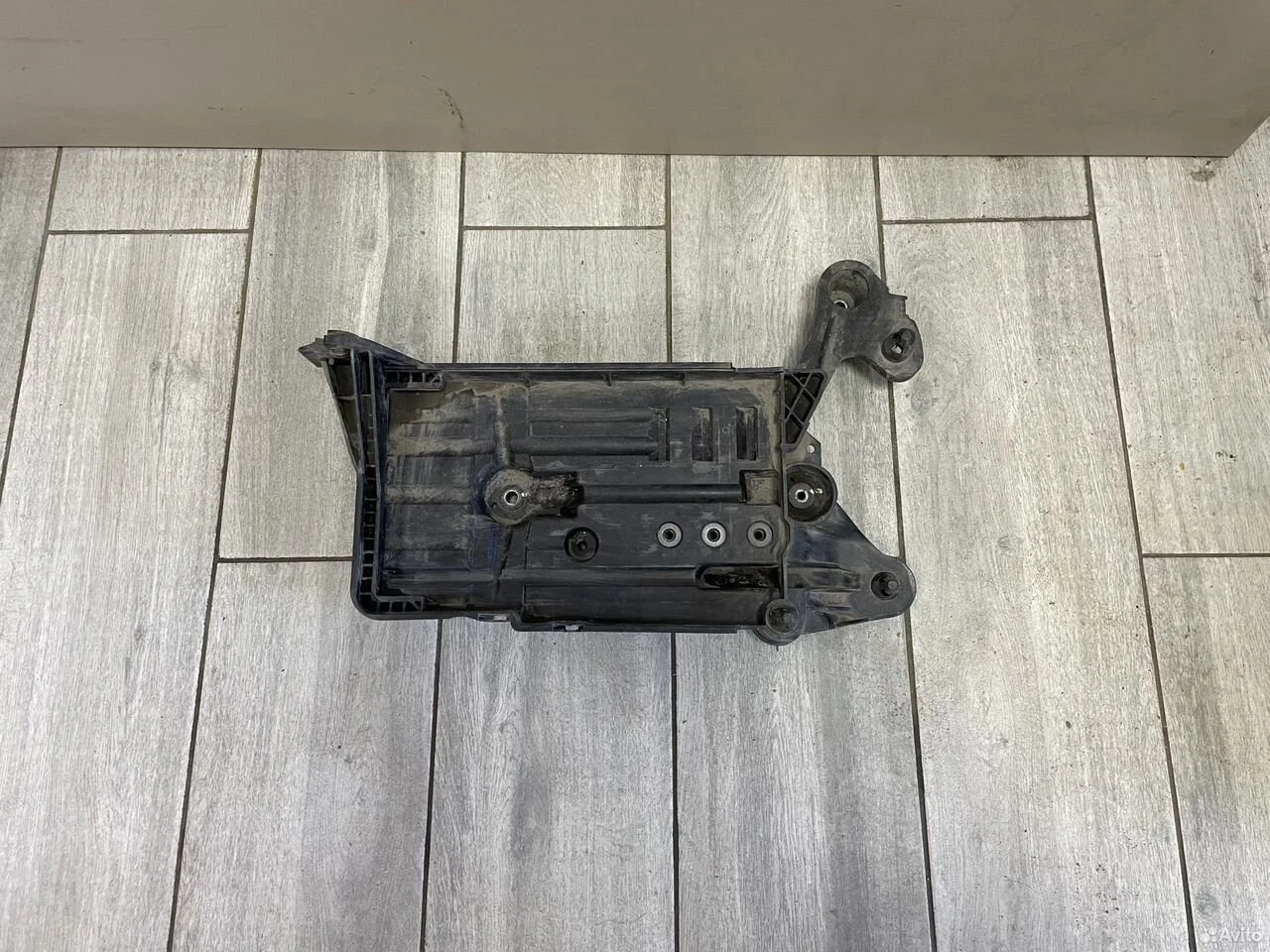 Площадка аккумулятора skoda octavia a7