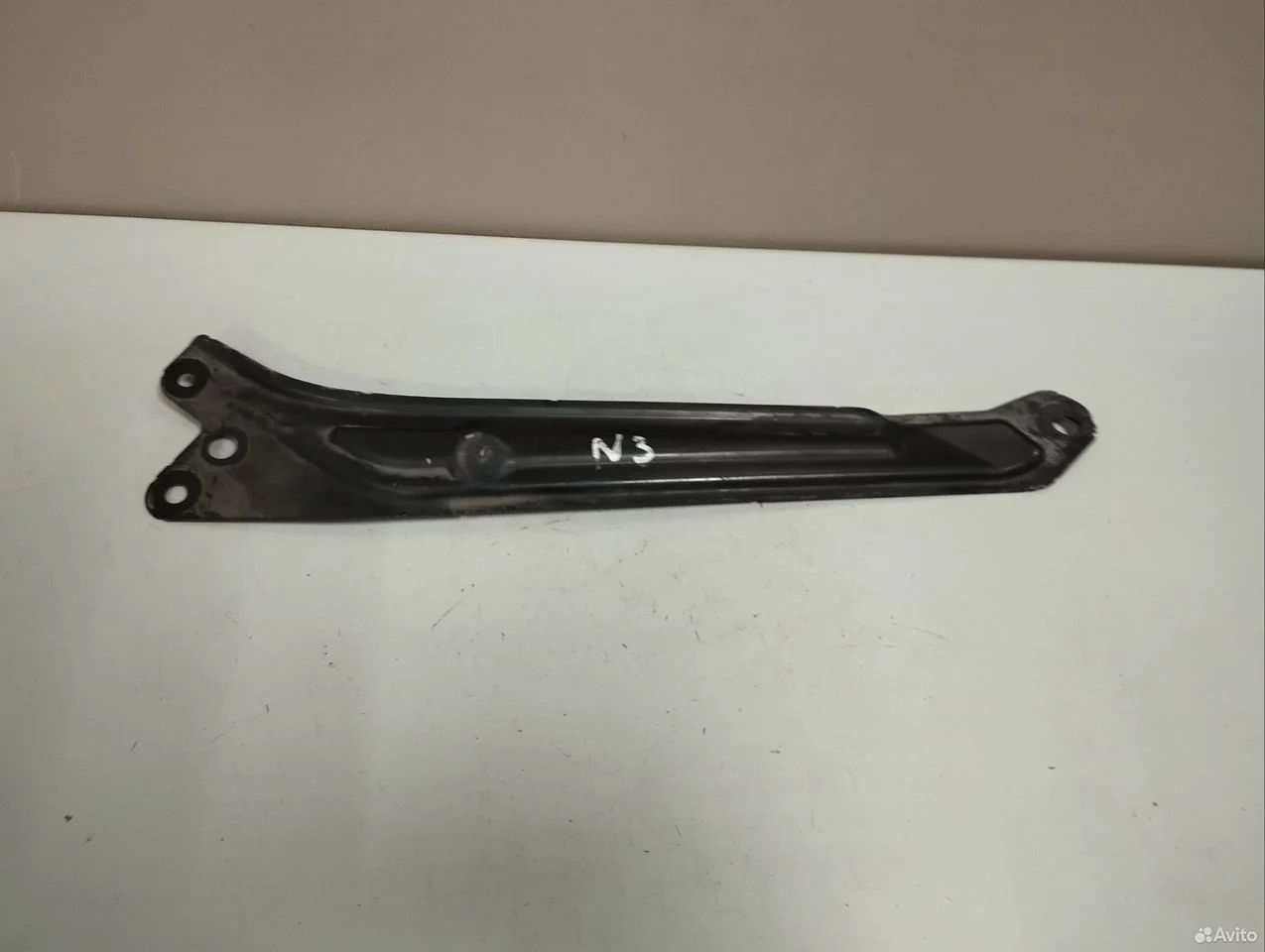 Кронштейн передней панели skoda yeti 5l