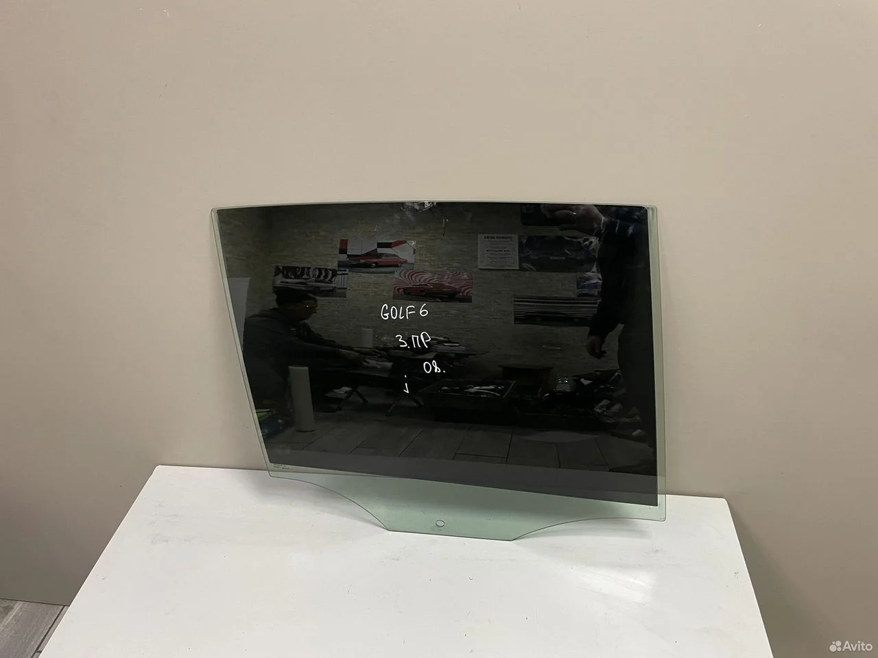 Стекло заднее правое volkswagen golf 6