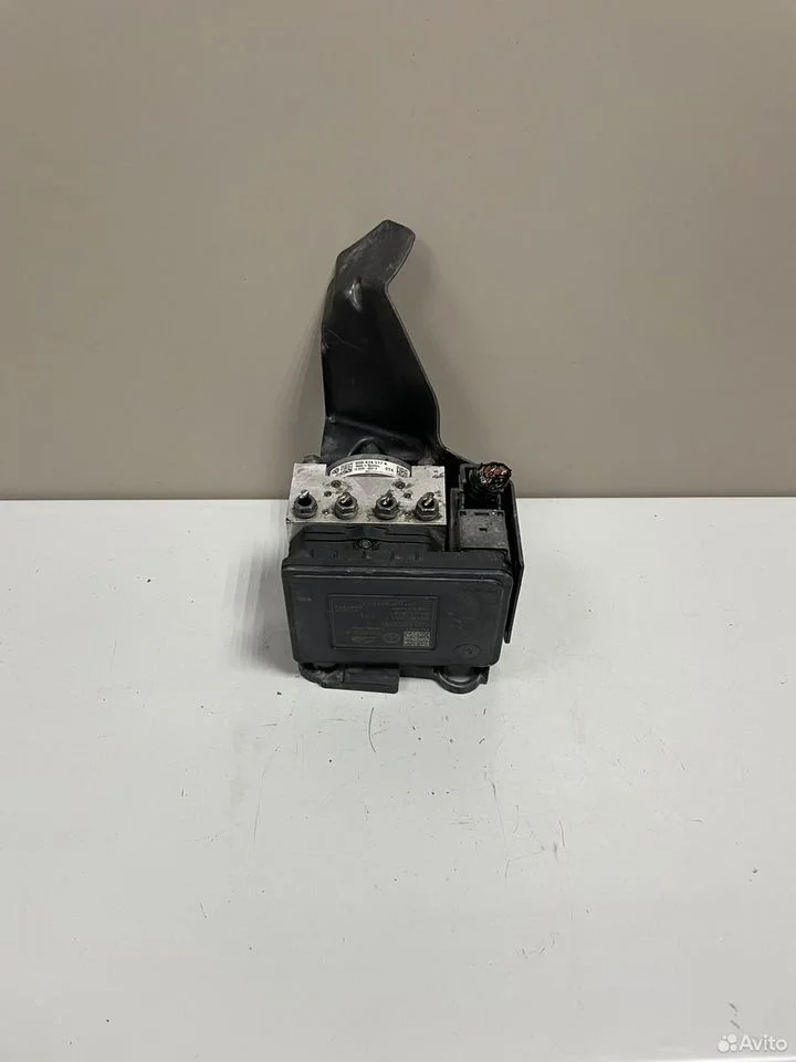 Блок abs audi a3 8v 5q0614517k