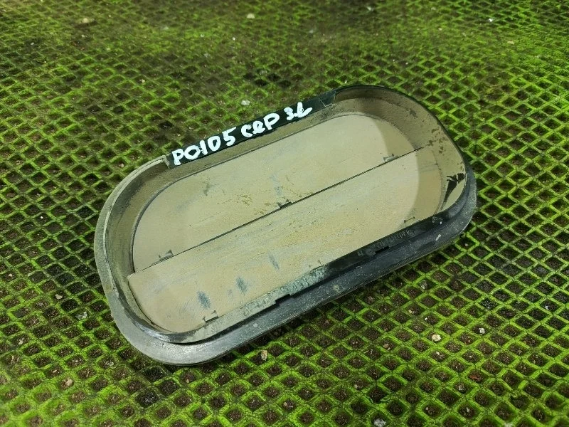 Клапан вентиляции салона левый Volkswagen Polo 5 2018 6R0819465 СЕДАН CWV