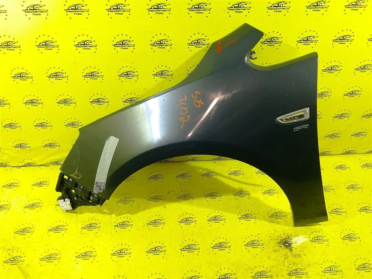 Крыло Opel Astra 13390003 J, переднее левое