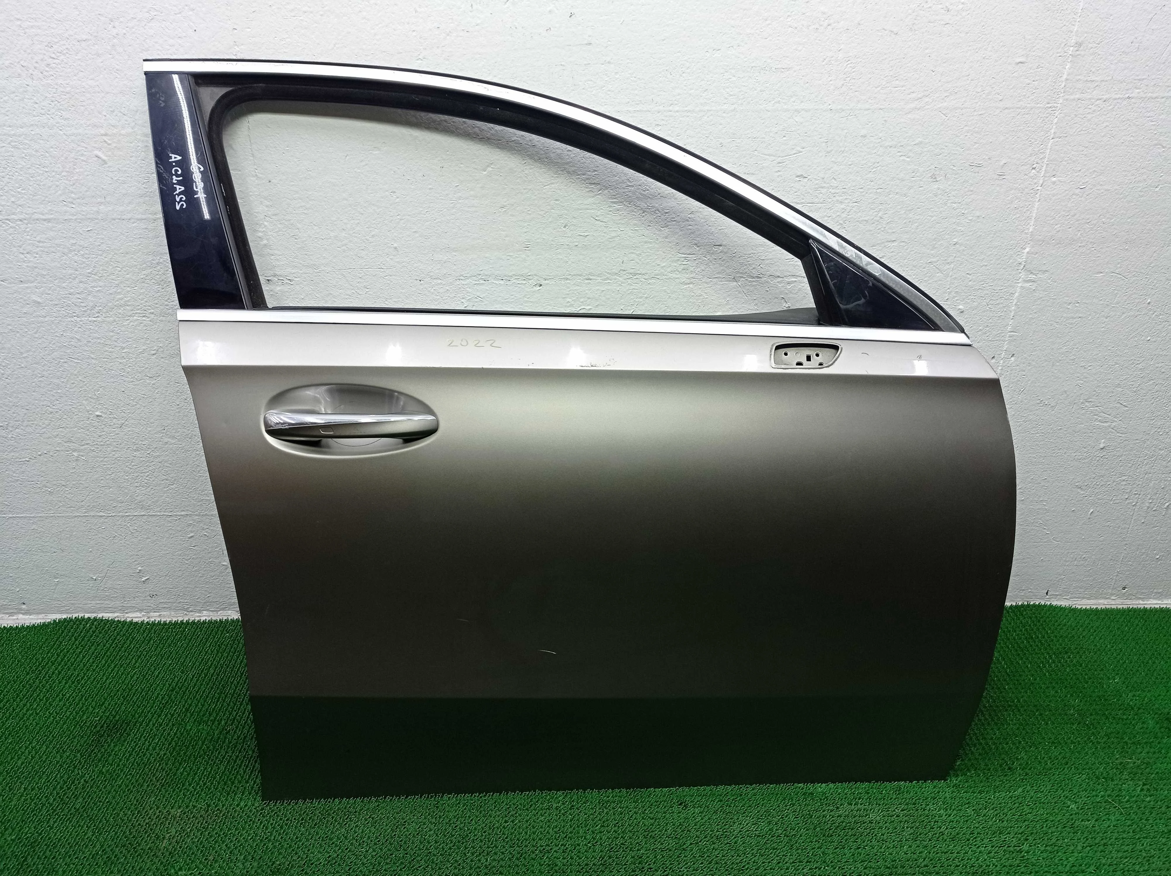 Дверь передняя правая Mercedes A-klasse (W177) 2018 - наст. время бензин 2.0 Автомат