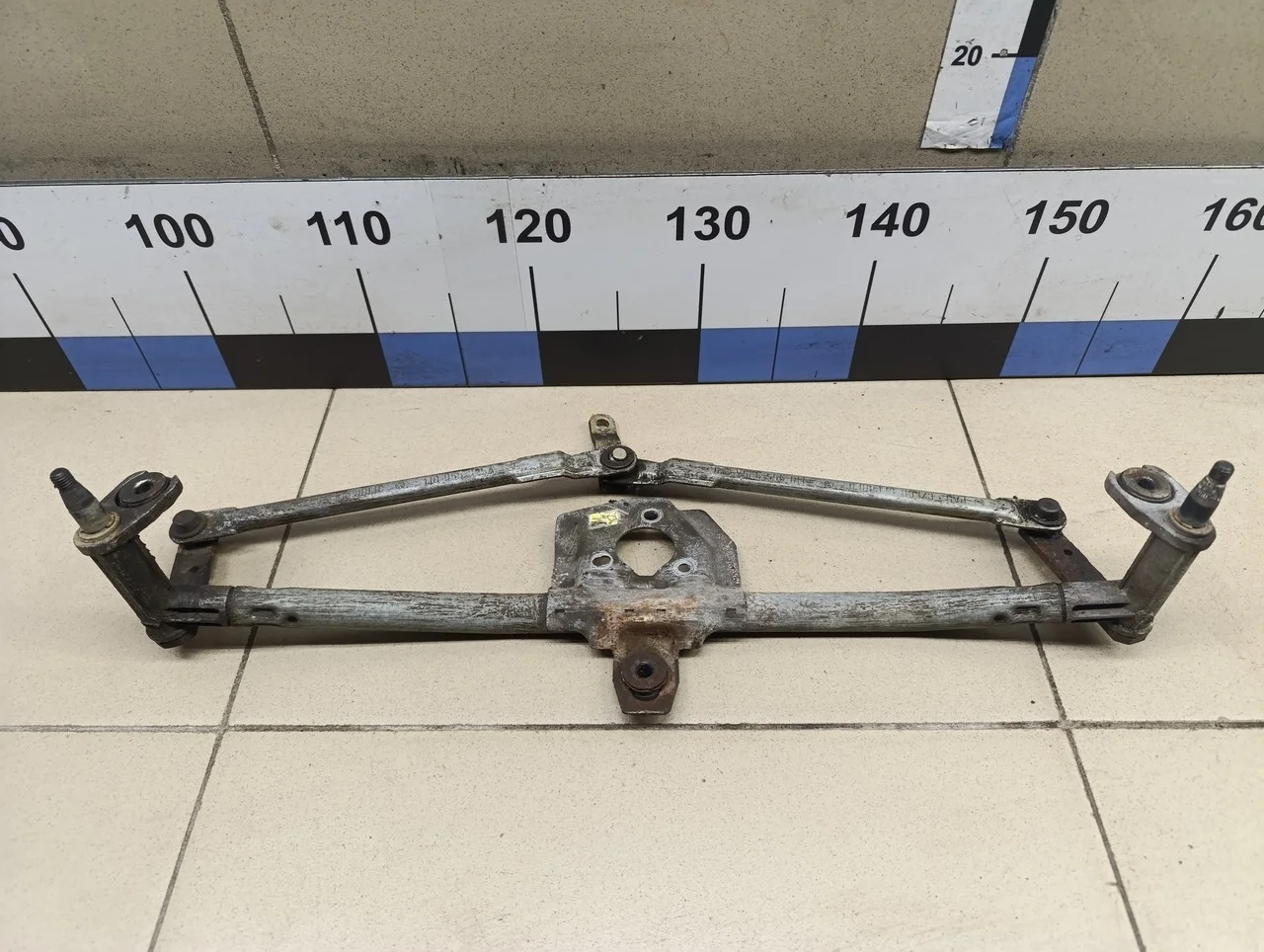 Трапеция стеклоочистителей A3 (8L1) 1996-2003