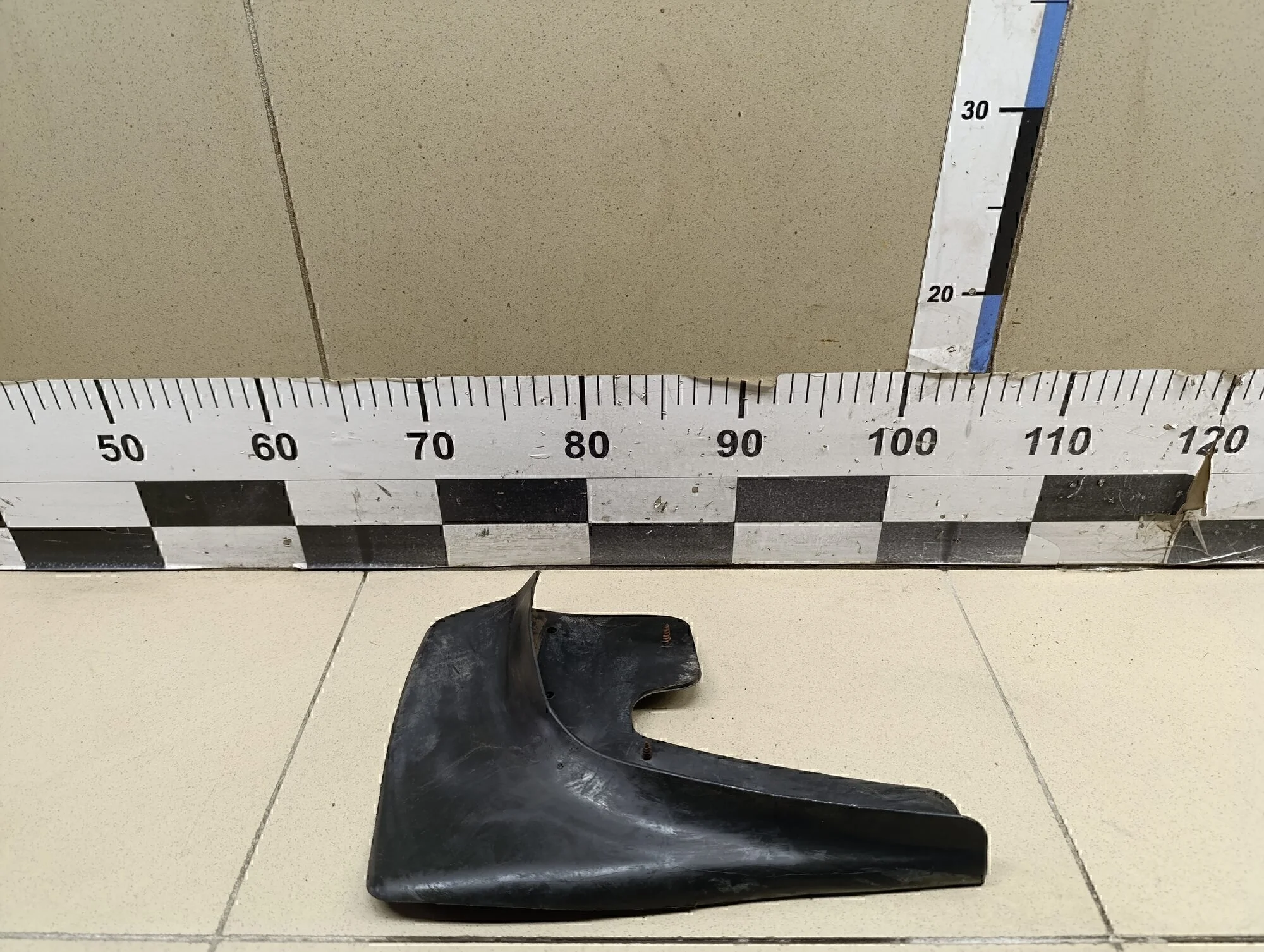 Брызговик задний правый Santa Fe (SM)/ Santa Fe Classic 2000-2012