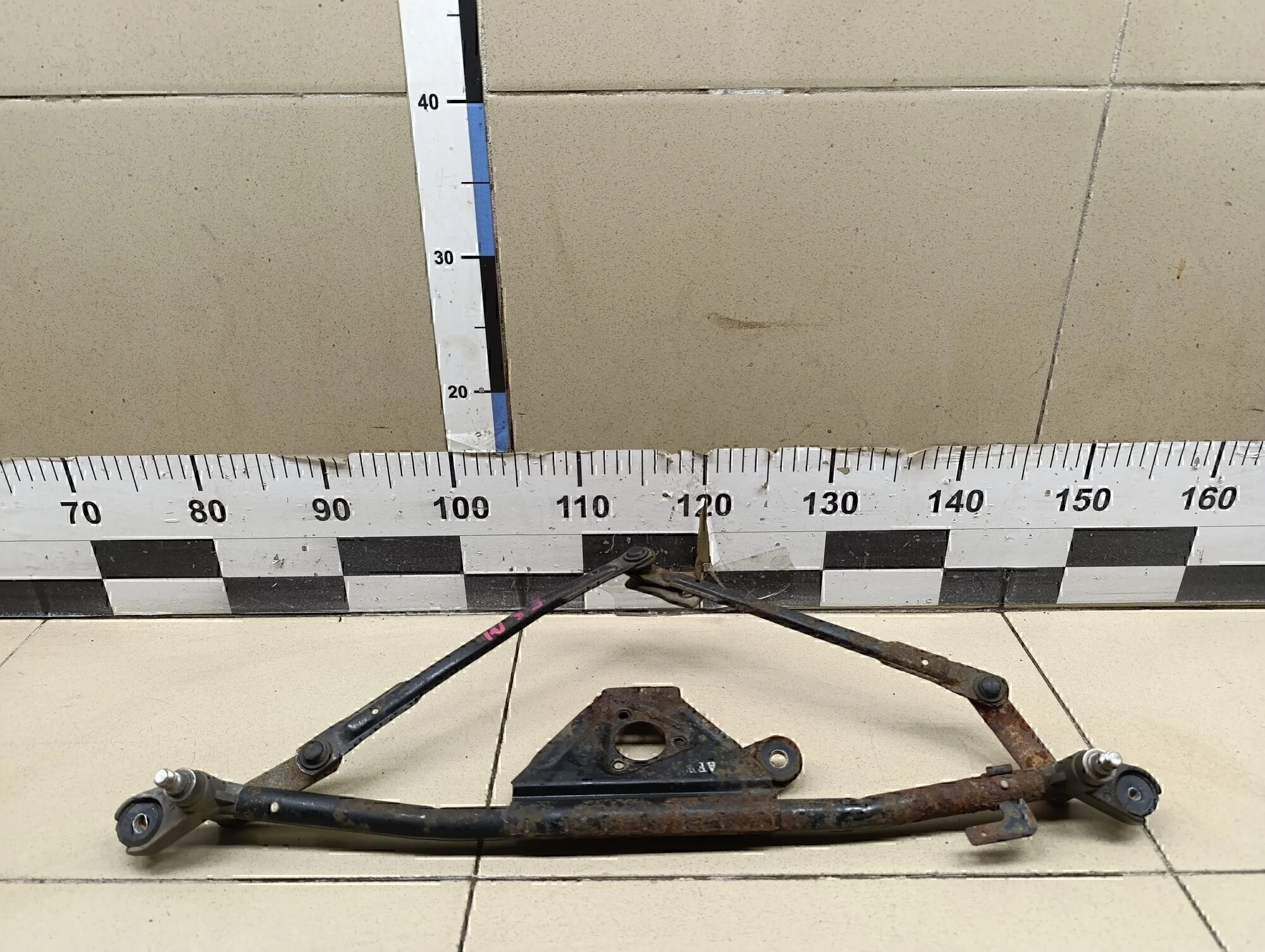 Трапеция стеклоочистителей Santa Fe (SM)/ Santa Fe Classic 2000-2012