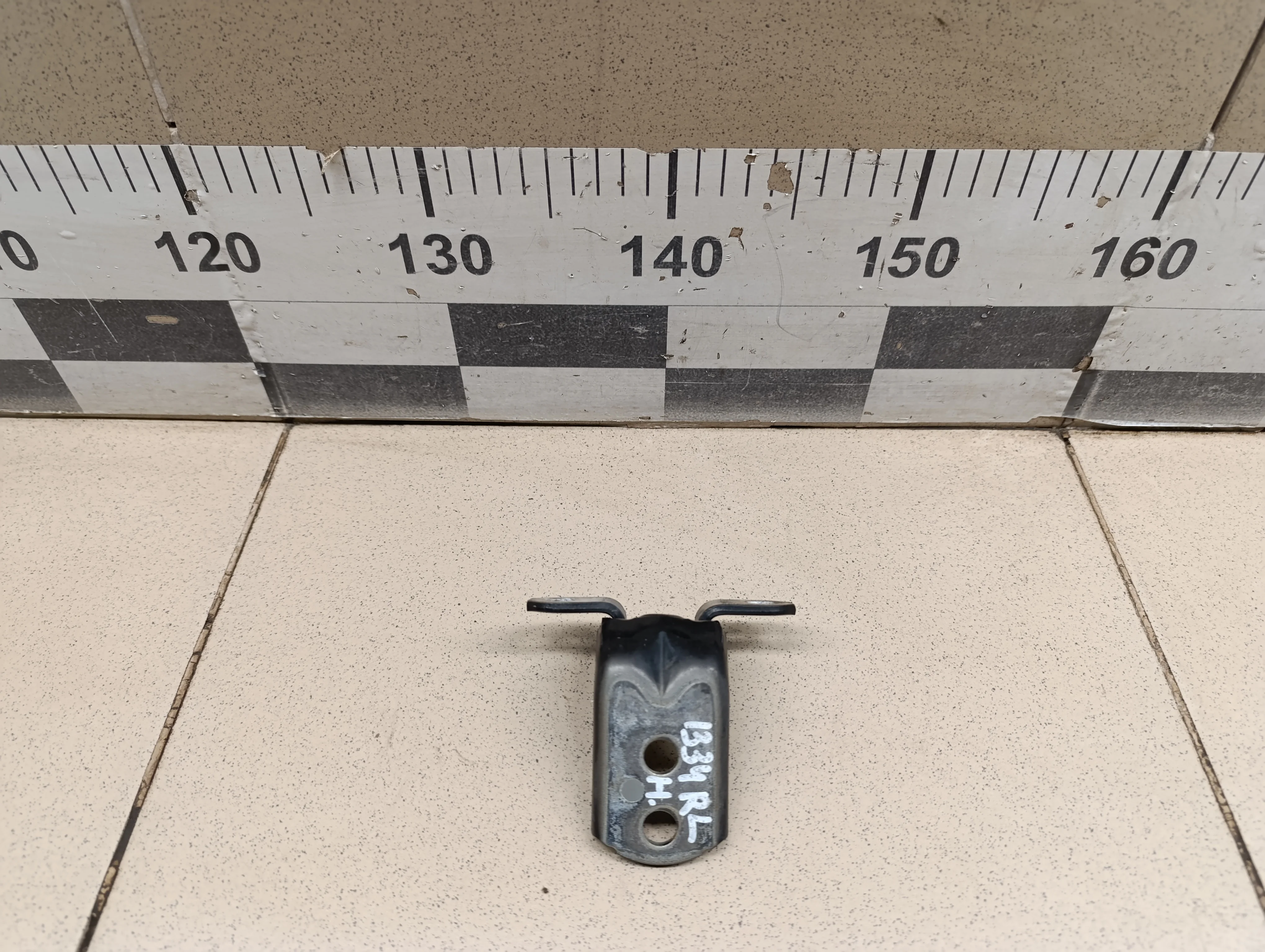 Петля двери задней Almera (G15) 2013>