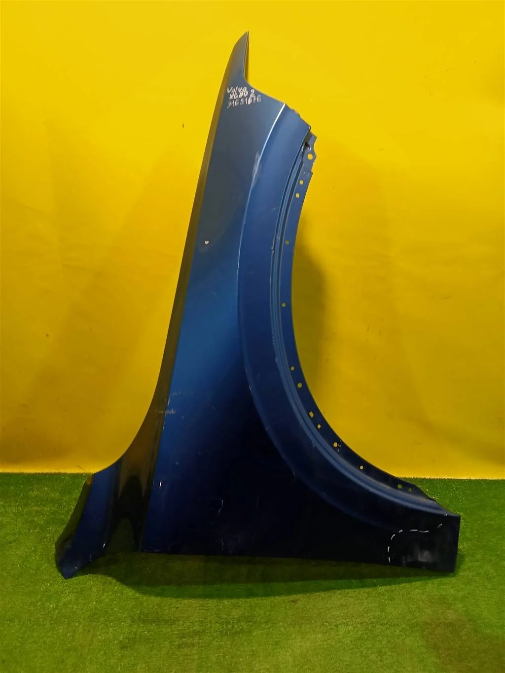 Крыло переднее правое  Volvo XC90 2014 31651676 25025