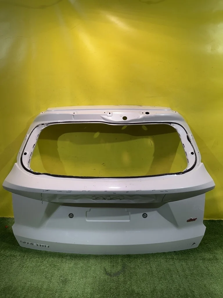 Дверь багажника  Kia Sorento MQ4  2020 72800P2300 41622