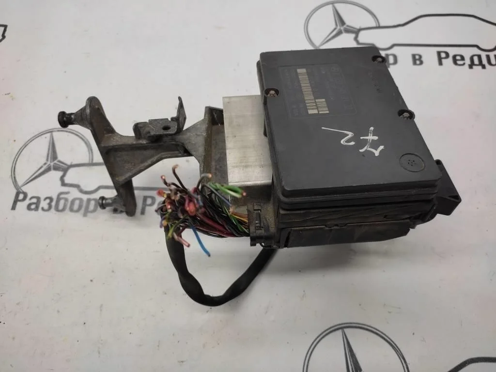 Блок ABS Mercedes-Benz