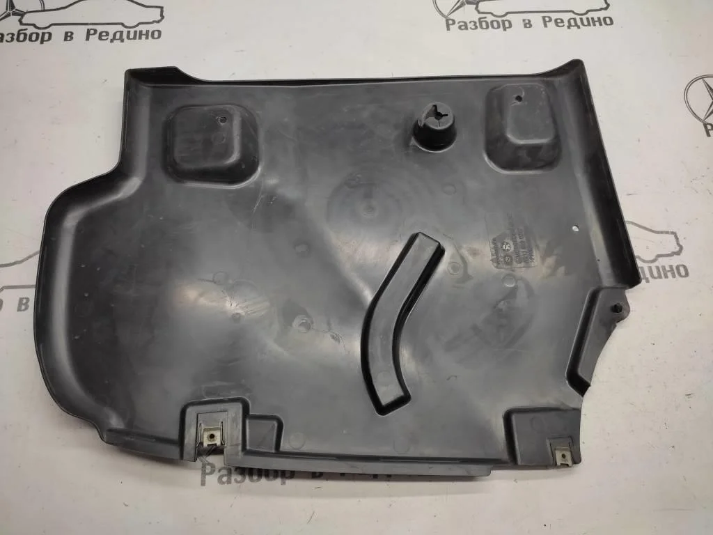 Защита днища Mercedes-Benz