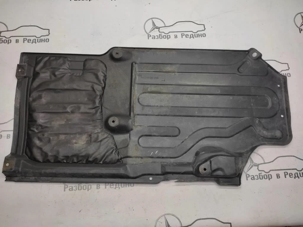 Защита днища Mercedes-Benz