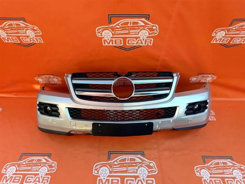 Бампер передний Mercedes-Benz