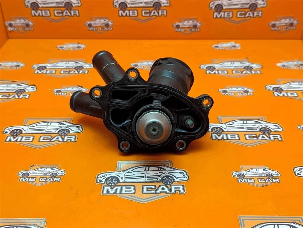 Термостат Mercedes-Benz