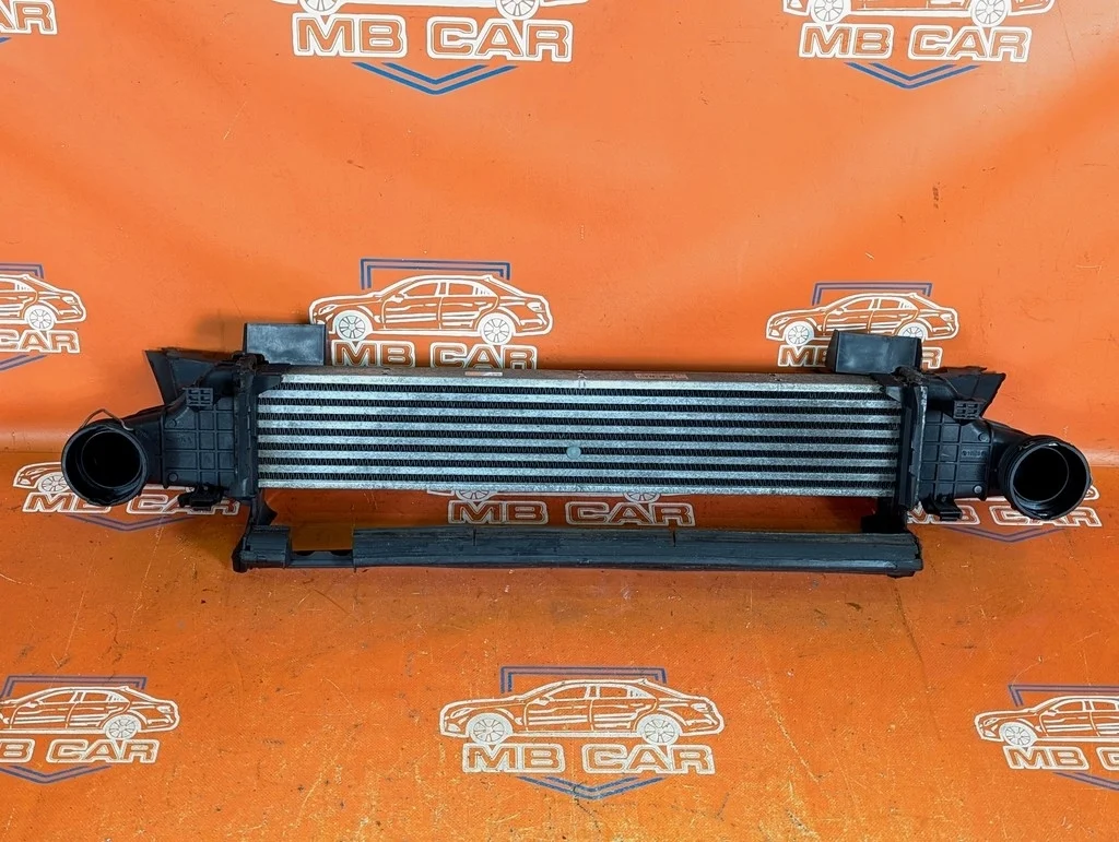 Интеркулер Mercedes-Benz