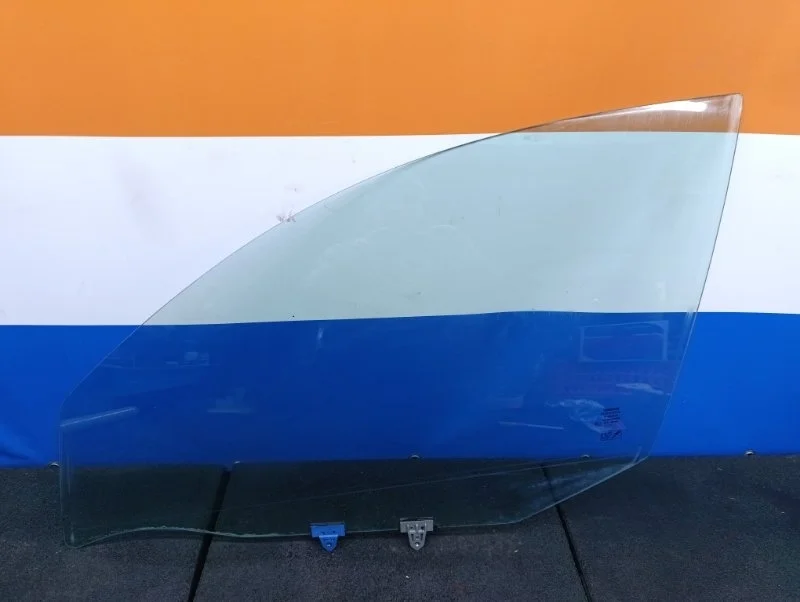 Стекло двери Nissan Almera 2005 80301BM701 N16 1.5 QG15DE, переднее левое
