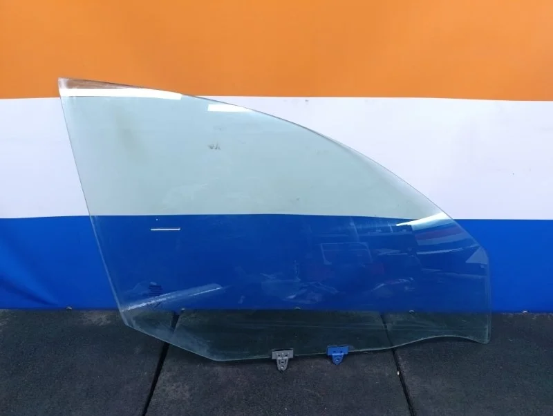 Стекло двери Nissan Almera 2005 80300BM701 N16 1.5 QG15DE, переднее правое