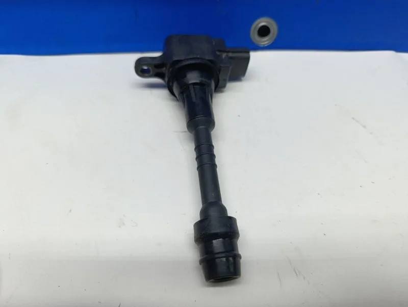 Катушка зажигания Nissan Almera 2005 224486N015 N16 1.5 QG15DE
