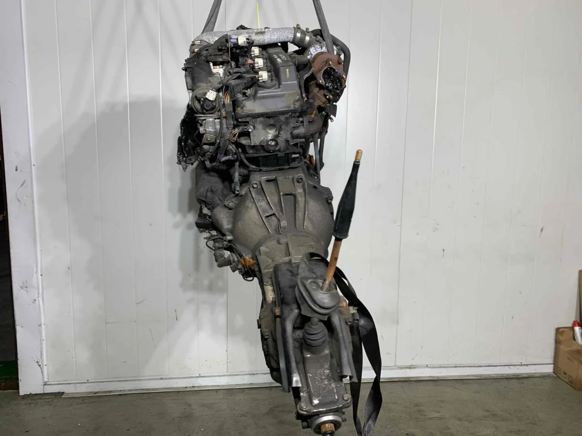 Двигатель Toyota Hiace 2004 2.5 D МКПП