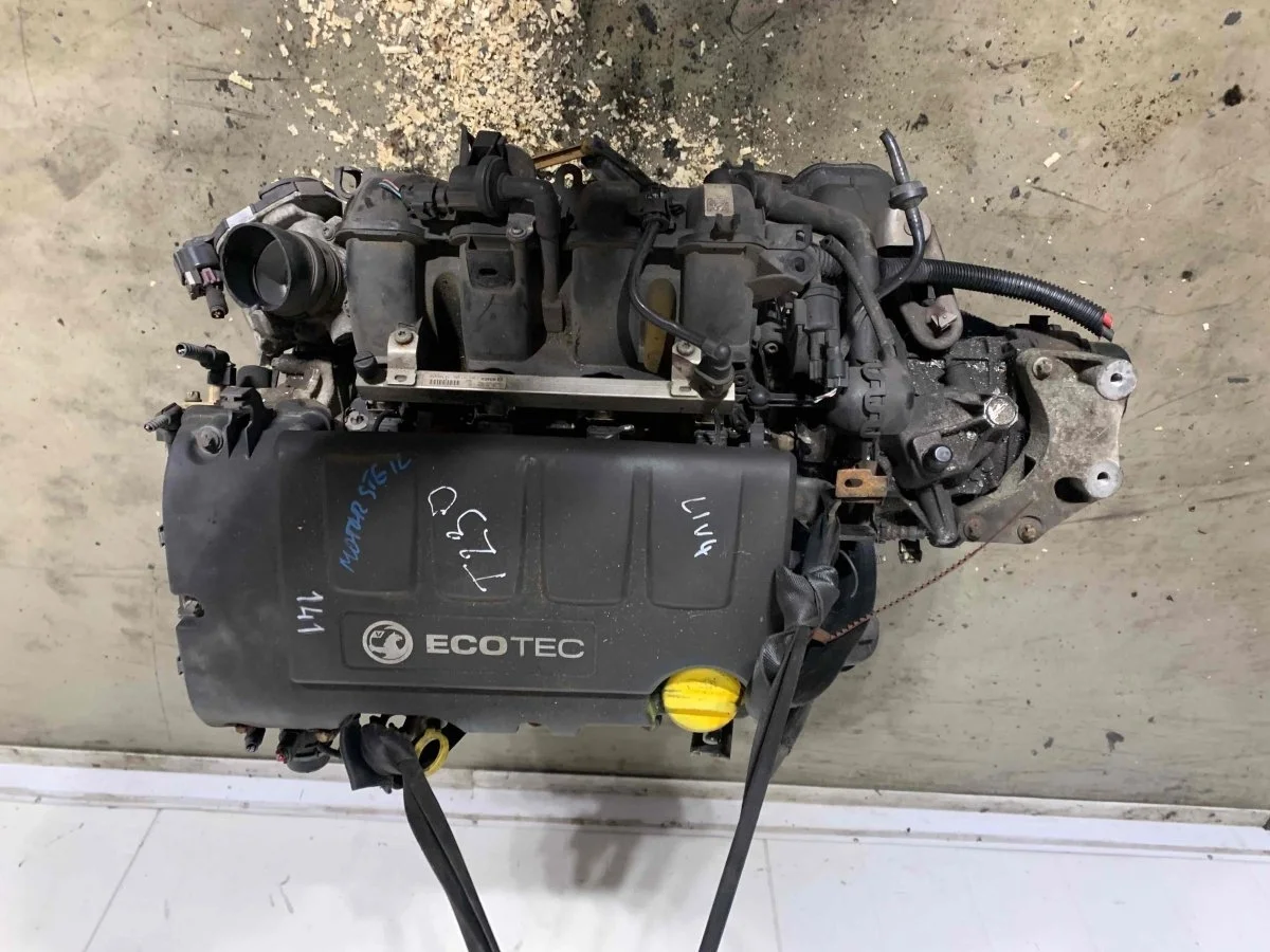 Двигатель Opel Corsa 2011 1.2 i МКПП