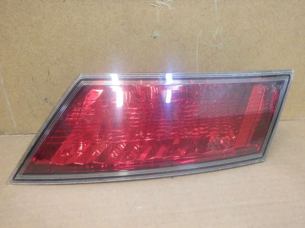 Фонарь задний правый Honda Civic VIII (2005—2009)