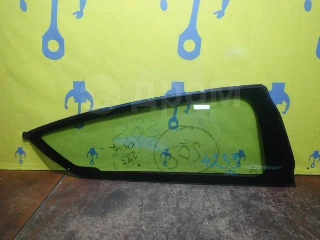 Стекло кузовное Citroen C4 I (2004—2014)