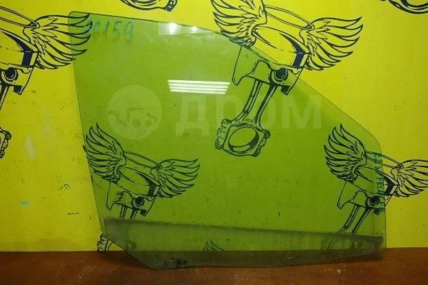 Стекло двери  Land Rover Freelander II (2006—2010)