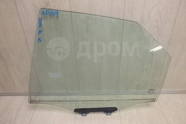 Стекло двери  Honda Civic VIII (2005—2009)