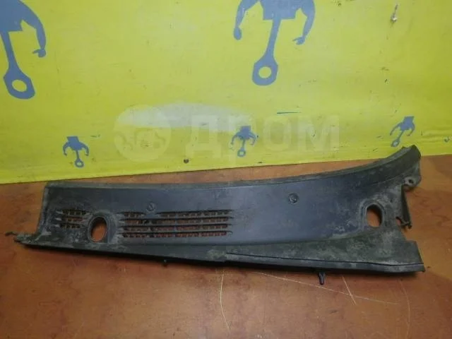 Решетка стеклооч. (планка под лобовое стекло) Citroen Berlingo I (1996—2002)