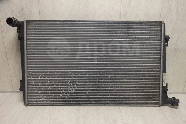 Радиатор основной Audi A3 8P рестайлинг (2004—2008)