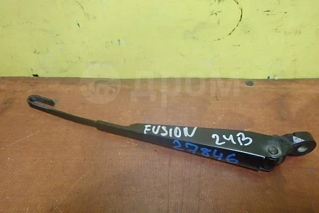 Поводок стеклоочистителя заднего Ford Fusion I рестайлинг (2005—2012)