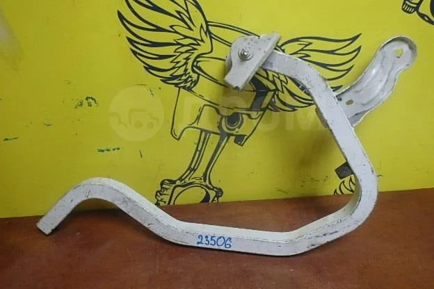 Петля крышки багажника Renault Logan I рестайлинг (2009—2015)