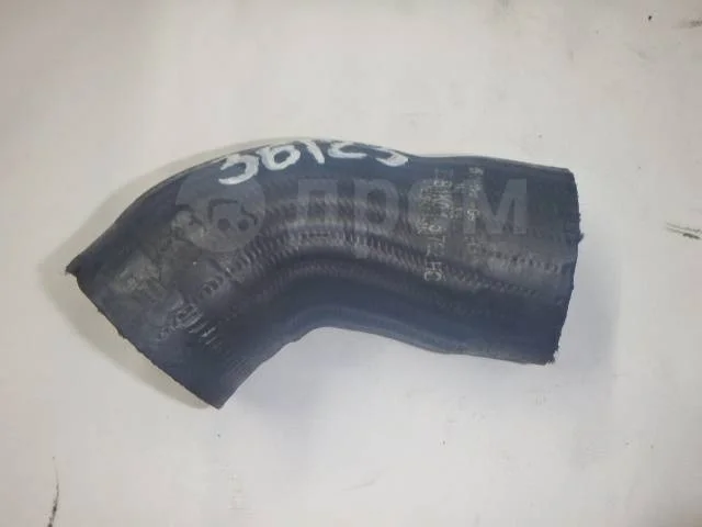 Патрубок интеркулера Volkswagen Passat B7 (2010—2015)