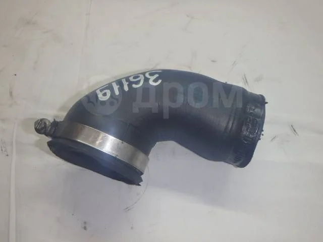 Патрубок интеркулера Volkswagen Passat B7 (2010—2015)