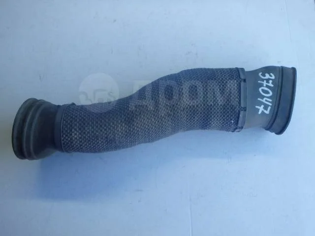 Патрубок воздушного фильтра Mercedes-Benz E-класс W211/S211 (2002—2006)